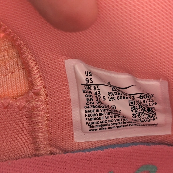 JT 1 Jayson TatumUS 9.5 New Pink - Picture 4 of 12